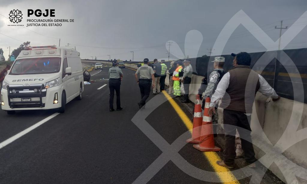 Inicia PGJE carpeta de investigación por accidente en carretera Apizaco-Calpulalpan